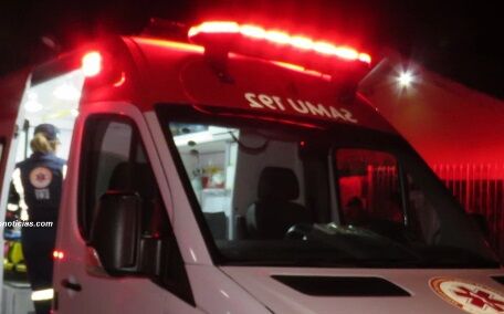 MATOU O 'CARAMELO' - Casal sofre acidente após atropelar cachorro na área central de Porto Velho