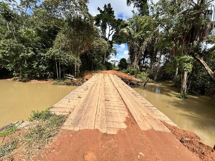 Prefeitura de Porto Velho intensifica recuperação de estradas no distrito