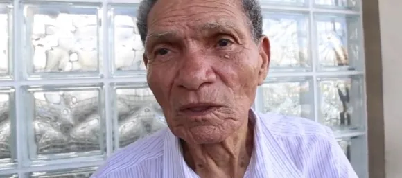 ETERNO GOLEIRO DO FOGÃO - Morre no RJ, aos 87 anos, o ex-goleiro Manga, ídolo do Botafogo

