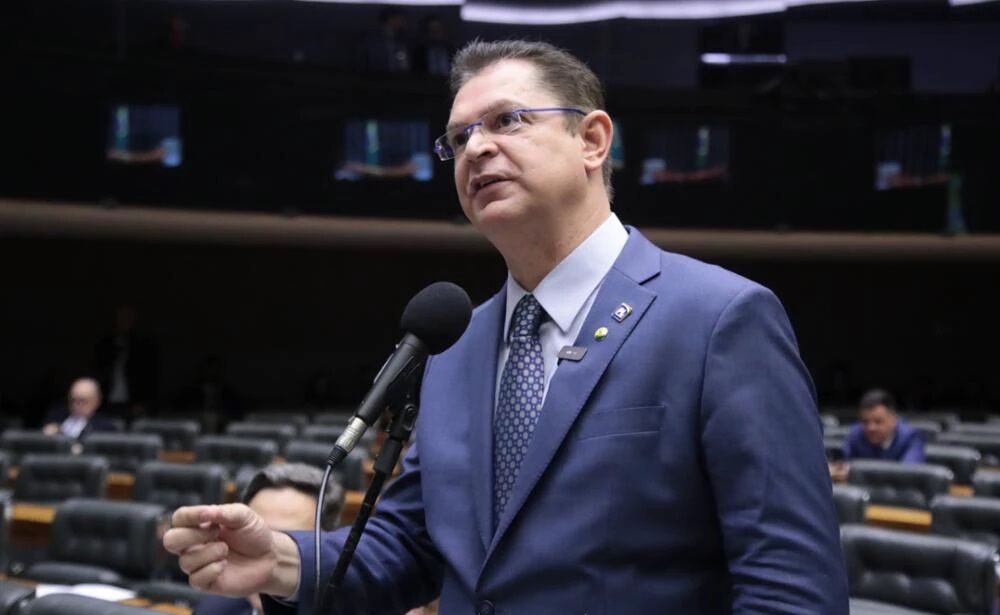 A ANISTIA AVANÇA - Sóstenes: Temos 217 assinaturas para urgência do texto por anistia
