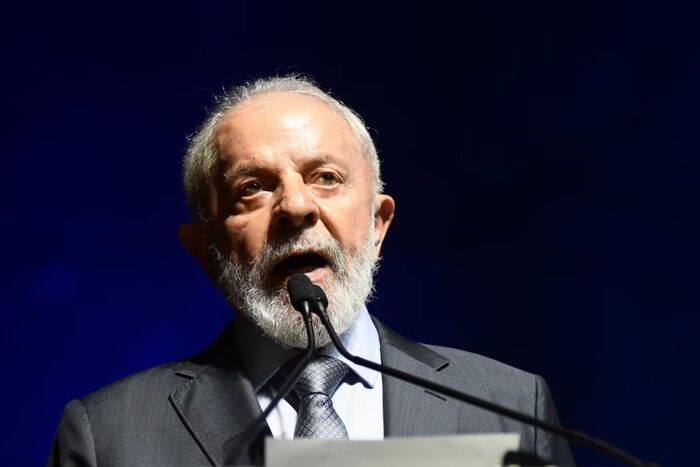 AVISO DO ELEITOR - Genial/Quaest: 62% acham que Lula não deve concorrer à reeleição

 