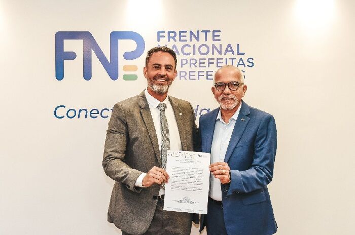 FRENTE NACIONAL DE PREFEITOS - Prefeito, Léo Moraes, assume vice-presidência de Segurança Viária e Trânsito na FNP

