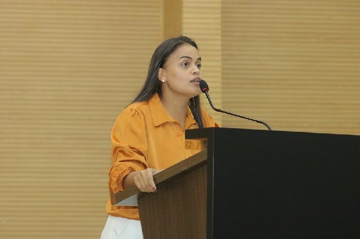 PROTEGENDO SERVIDORES - Deputada Taíssa alerta sobre os riscos da e terceirização total da saúde pública em Rondônia