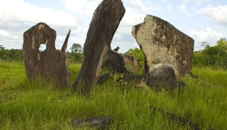 CIÊNCIA DE 2 MIL ANOS - Mistério da Amazônia é conhecido como "Stonehenge Brasileiro"

