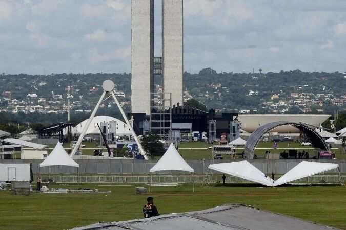 BRASÍLIA É UM FESTA! - Confira a programação do 65º aniversário da Capital do Brasil