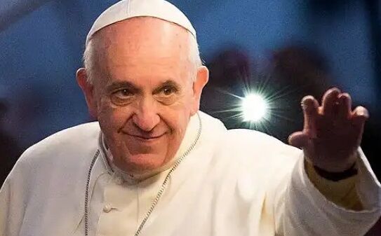 LUTO - Papa Francisco morre aos 88 anos; suspeita é de AVC, diz jornal italiano