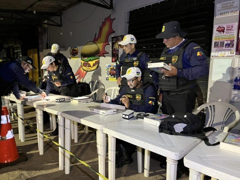 AGILIDADE E PRECISÃO - Agentes de trânsito recebem treinamento para uso do Talonário Eletrônico