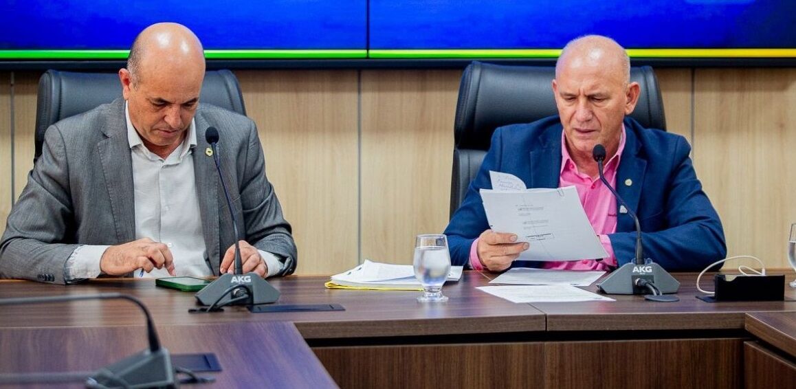 TRABALHO LEGISLATIVO - Comissão de Finanças da ALE de Rondônia aprova projetos voltados à educação, saúde e patrimônio público 

