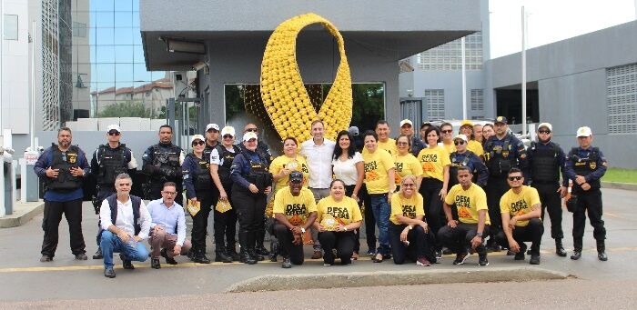 MAIO AMARELO ALERTA - Assembleia e Detran levam mensagem de conscientização aos motoristas