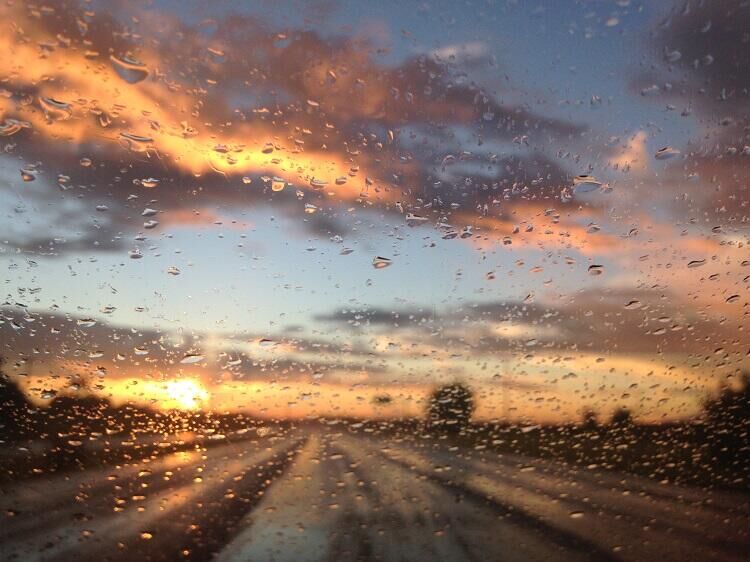 PREVISÃO DA SEMANA - Regiões com chuva superior a 10mm e frio de 3ºc. Temporais isolados em Rondônia e com temperatura de até 34ºc 
