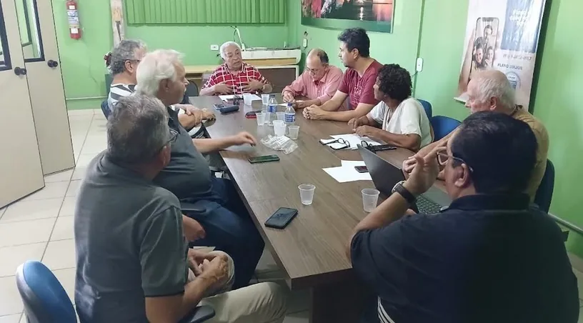 EXPERIENTES E ATIVOS - ALÉM DO ALMOÇO QUINZENAL CONFRARIA 30+ AMPLIA ATIVIDADES
