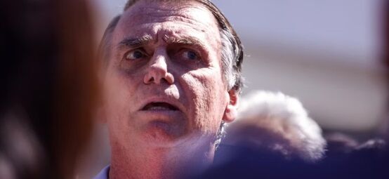 GUERREIRO DA LIBERDADE - Bolsonaro chama de “farsa” a regulação das redes no Brasil