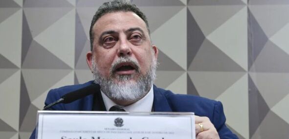 CONSÓRCIO LULA DEIXOU ACONTECER - Ex-diretor da Abin diz que órgão sabia que ato do 8/1 seria grande

