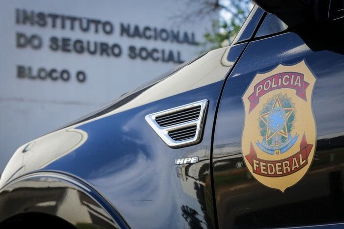 VOLTAMOS 'À CENA DO CRIME' - PF investiga elo entre farra do INSS e esquema de crédito consignado