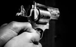 VIOLÊNCIA DOMÉSTICA - Homem é Preso em Mutum Paraná Suspeito de Tentar Matar Companheira com Cinco Tiros 

