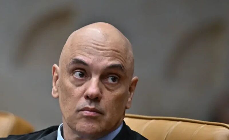 O CERCO ESTÁ FECHANDO - Trump envia chefe de departamento de sanções ao Brasil: Moraes pode ser alvo?