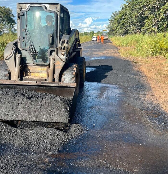OPERAÇÃO TAPA-BURACO - Governo de RO investe em usina de asfalto com tecnologia de ponta para recuperar estradas no Cone Sul