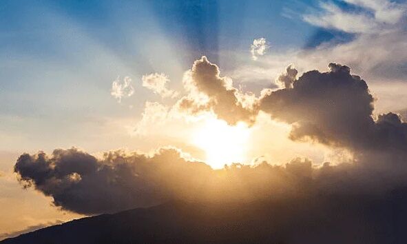 SOL E NUVENS EM RONDÔNIA - Chuva de 90 mm e retorno da onda de calor: confira a previsão de hoje

