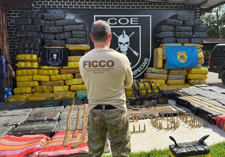 NOVO PARAÍSO DO TRÁFICO - FICCO apreende mais de 6 ton de drogas de facção criminosa em lancha de alta performance na Amazônia
