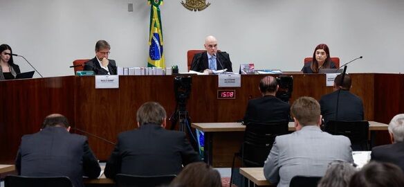 NÃO PERCA: IMPORTANTE VER - Assista ao interrogatório dos réus na ação do suposto golpe; AO VIVO 
