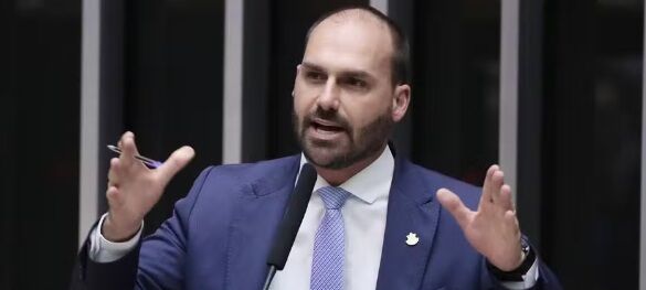 VALE A PENA VER - Eduardo Bolsonaro está ao vivo no Conexão Política; assista agora


