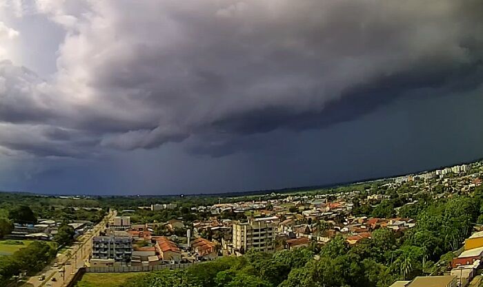 TEMPO HOJE - Clima estável e temperaturas amenas marcam esta terça-feira em Rondônia