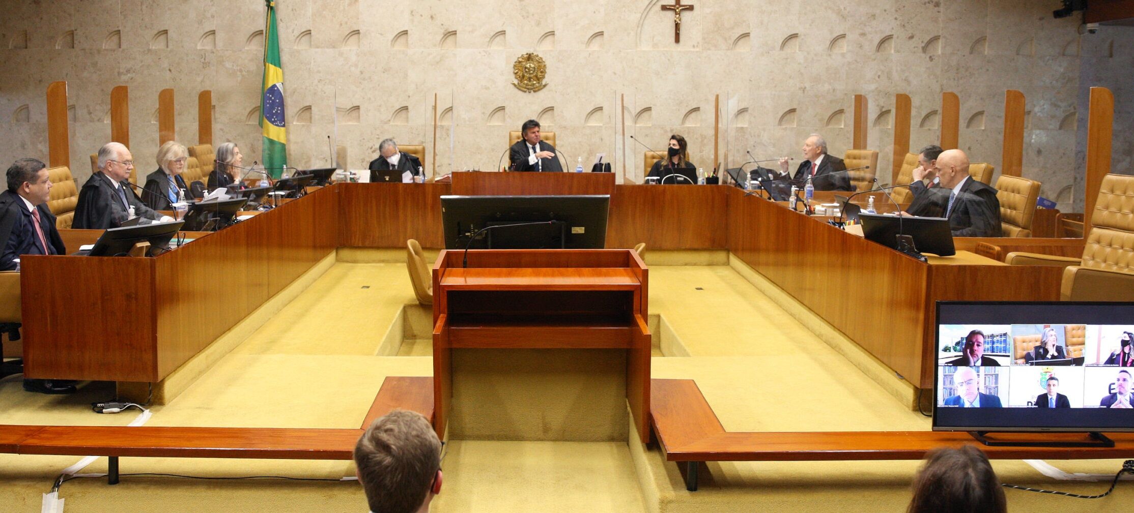 DITADURA DA TOGA IMPÕE CENSURA - STF forma maioria para censurar usuários através das redes sociais às vésperas da eleições de 2026 
