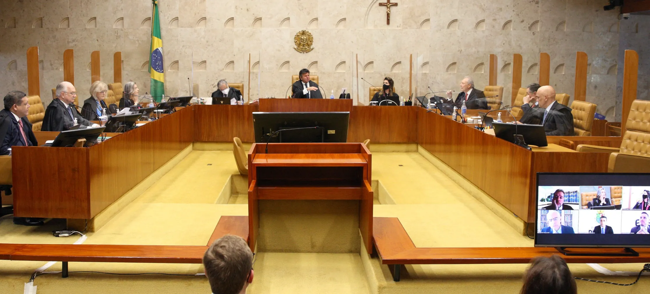 DITADURA DA TOGA IMPÕE CENSURA - STF forma maioria para censurar usuários através das redes sociais às vésperas da eleições de 2026 
