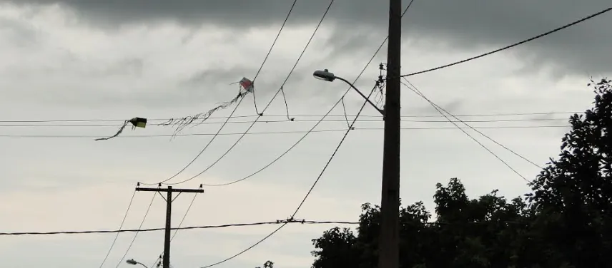 EVITE PROBLEMAS - Quase 286 mil clientes ficaram sem energia em Rondônia por acidentes com pipas, no acumulado dos últimos cinco anos


