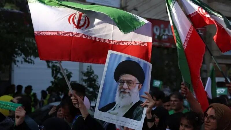 MANDA HÁ 34 ANOS - Quem é o líder supremo do Irã, Ali Khamenei, e qual a influência de sua família?