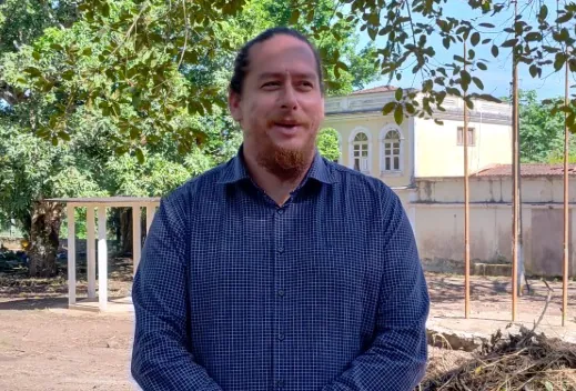PRESERVANDO A HISTÓRIA - Prefeitura realiza limpeza do Casarão Santo Antônio em Porto Velho