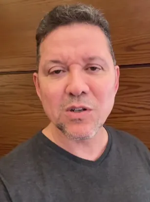 DE VOLTA PRA CASA -  Governador Marcos Rocha, da Comitiva do Consórcio Brasil Central, deixa Israel e chega à Jordânia em segurança: veja o vídeo