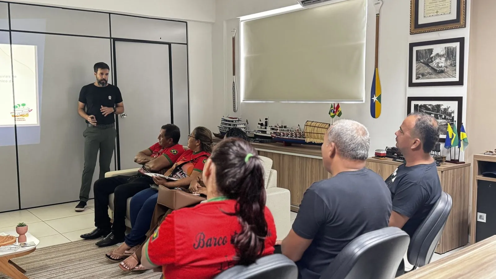 TURISMO E LAZER - Prefeitura intermedia retorno dos passeios de barco no Complexo Madeira-Mamoré

