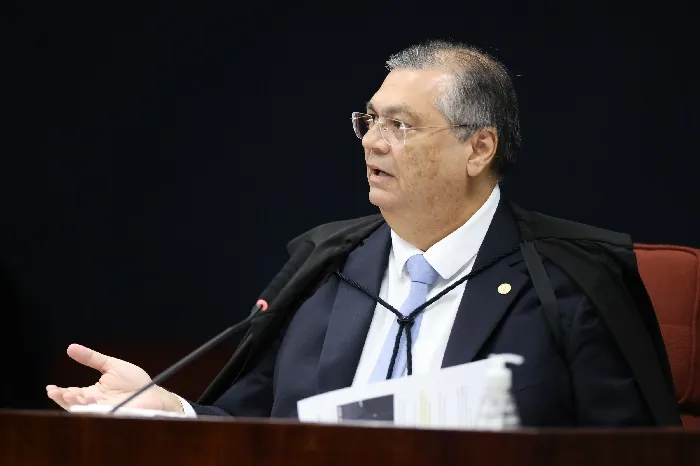 FARRA DO INSS - STF derruba anulação de relatório do Coaf usado pela PF
