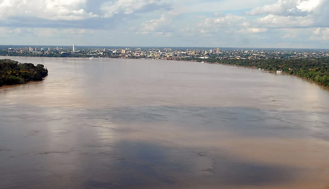 SOLÃO DE VERÃO EM RONDÔNIA - Massa de ar quente e seco mantém tempo firme e temperaturas elevadas nesta sexta-feira (20) 

