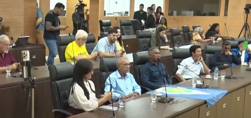 VENDENDO ILUSÃO - Audiência pública debate proposta de emancipação dos distritos em Rondônia; veja vídeo
