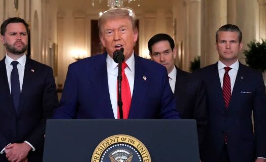 1º A FORÇA, DEPOIS A PAZ - Trump anuncia cessar-fogo entre Israel e Irã após 12 dias de confronto