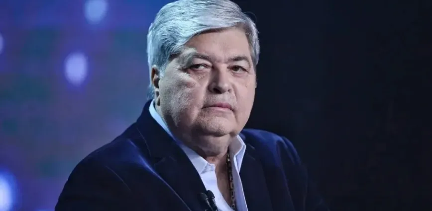 QUEM VAI QUERER? - Datena reclama da RedeTV! ao vivo e sugere saída: 'Pego minha malinha e vou caminhar'

