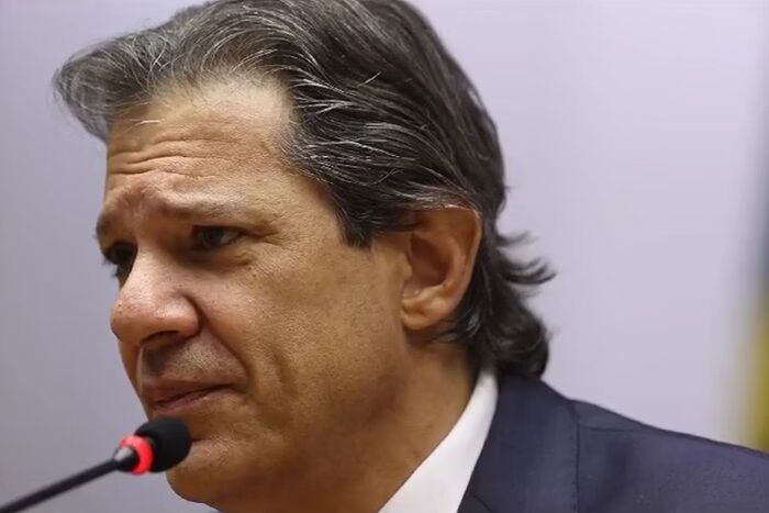 COM MEDO DE DERROTA - Assessores do Planalto culpam Haddad por Motta pautar derrubada do IOF
