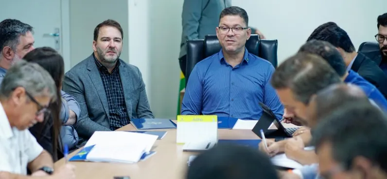 ÁREAS EM LITÍGIO - Alex Redano e Marcos Rocha anunciam avanços em favor dos habitantes da Reserva Soldado da Borracha 
