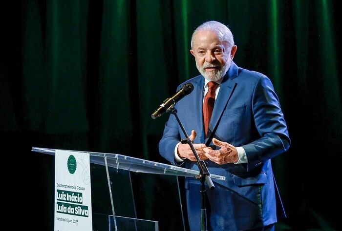 APÓS CRÍTICAS - Lula diz a pai de Juliana que Itamaraty vai trazer corpo da Indonésia
