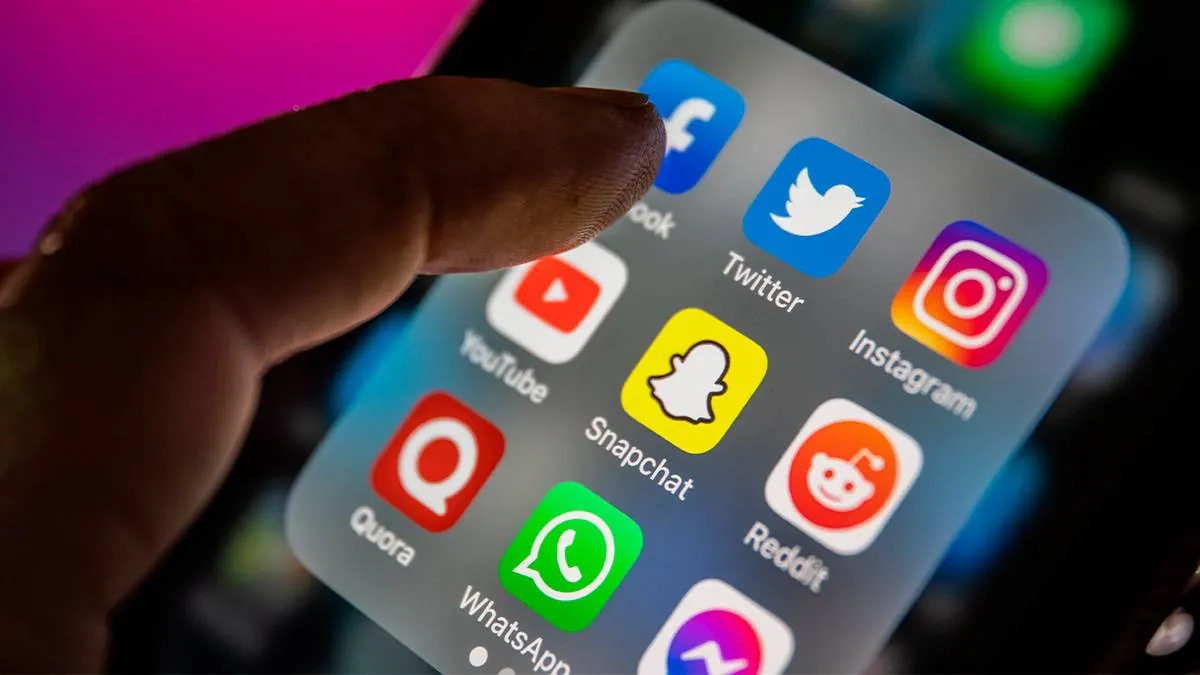 STF E REDES SOCIAIS - O que são postagens criminosas previamente censuradas e o que muda na internet do Brasil? 

