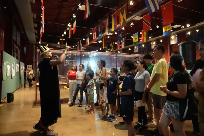 EDIÇÃO EXTRA - Uma Noite no Museu encanta o público com cultura, história e emoção na Madeira-Mamoré
