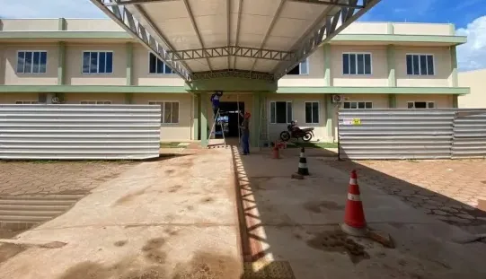 BONITO E COM MELHOR SERVIÇO - Governo de RO anuncia reta final da reforma do Cemetron e metas para ampliar a assistência

