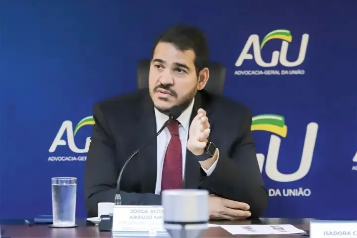 LULA EM GUERRA CONTRA O CONGRESSO - Governo não aceita derrota e vai buscar vitória no STF usurpando o Congresso para aumentar o IOF