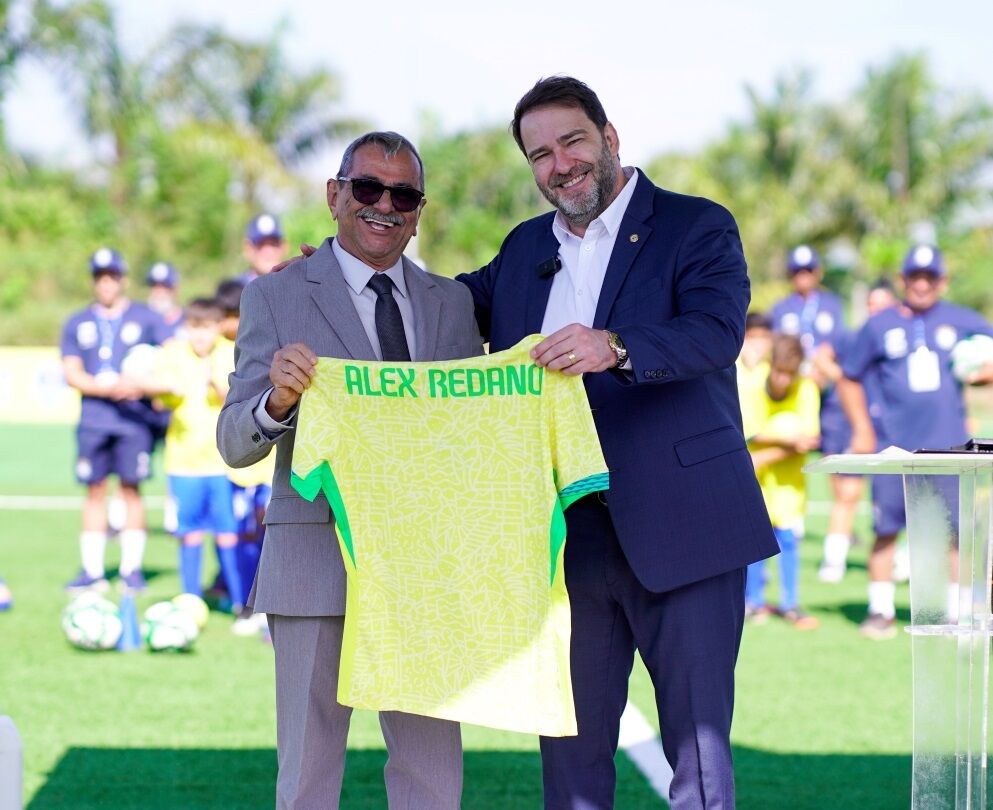 PREPARAÇÃO DE TALENTOS - Presidente da Alero prestigia inauguração do primeiro Centro de Desenvolvimento do Futebol do legado FIFA no Brasil

