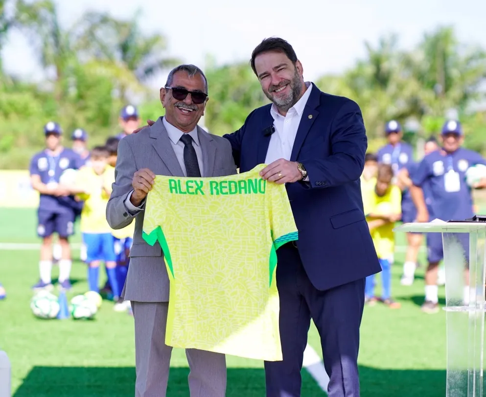 PREPARAÇÃO DE TALENTOS - Presidente da Alero prestigia inauguração do primeiro Centro de Desenvolvimento do Futebol do legado FIFA no Brasil