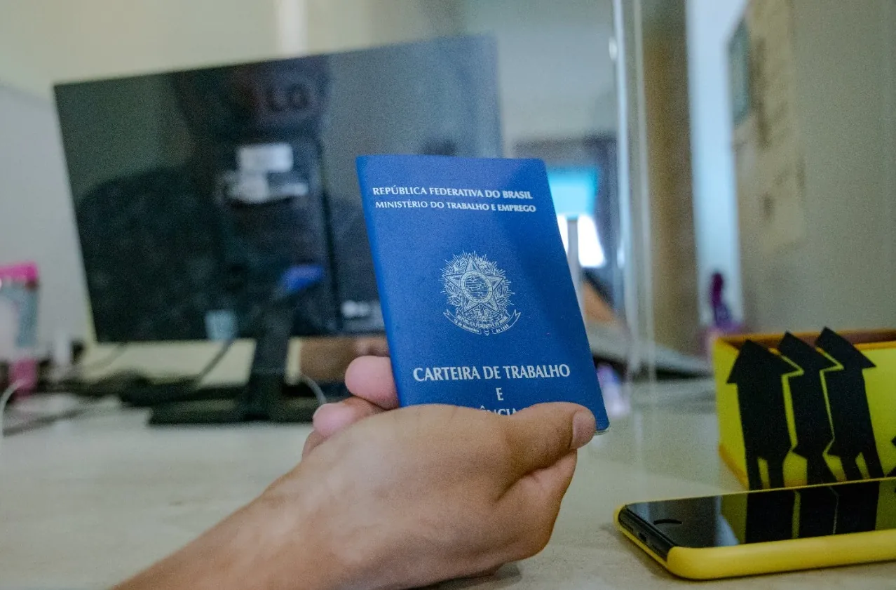 PRÓXIMA 2ª, DIA 7 - Feirão de Emprego e Empreendedorismo vai reunir mais de 100 empresas no Cláudio Coutinho, capital