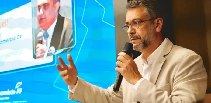 PREPARADO PARA VOAR - Governo do Amapá e Fecomércio debatem oportunidades para o comércio com a chegada do petróleo e gás