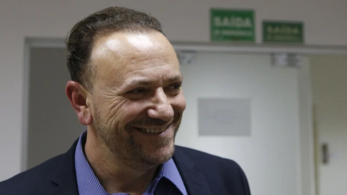 ESCONDEU O LULA EM 8/1 - À frente do PT, Edinho quer criar "campo democrático" para reeleger Lula